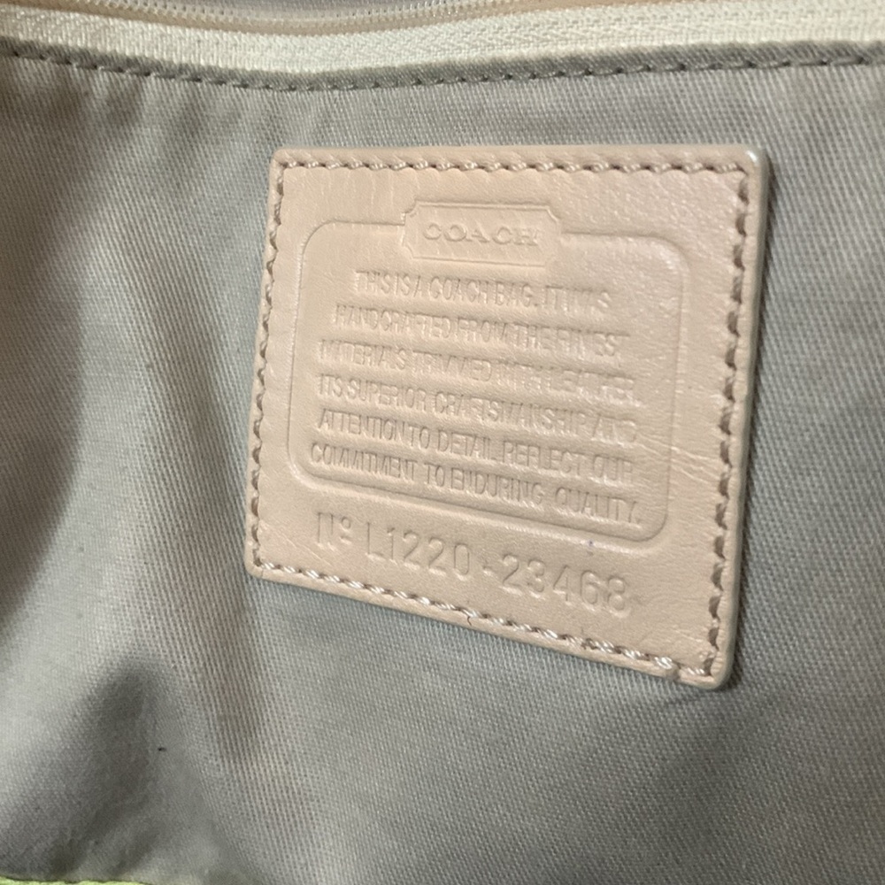 Coach Vibrant Colored Leather With Charm Shoulder/Crossbody Bag - Picture 13 of 15